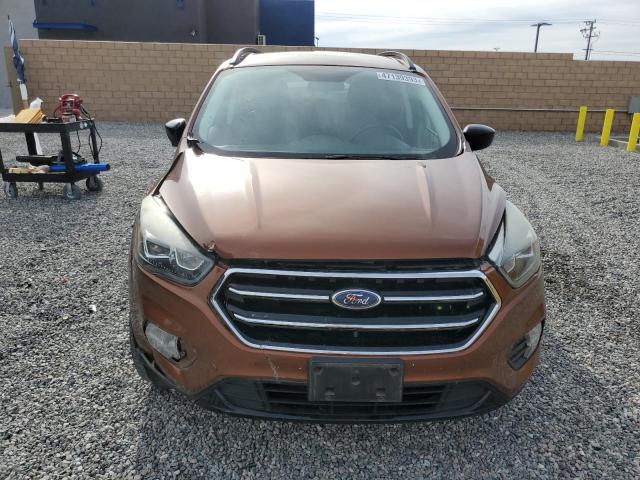 Photo 5 from auction – 2017 FORD ESCAPE SE with VIN 1FMCU9GD2HUC88425