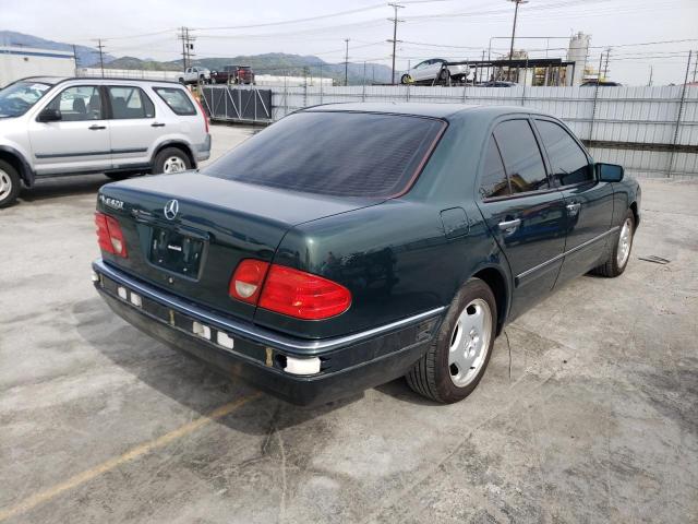 Photo 3 from auction – 1997 MERCEDES-BENZ E 420 with VIN WDBJF72F9VA296715