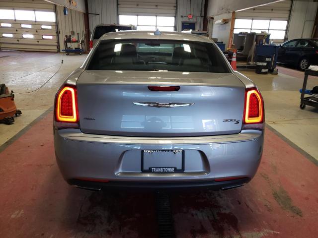 Photo 6 from auction – 2016 CHRYSLER 300 S with VIN 2C3CCAGG8GH244423