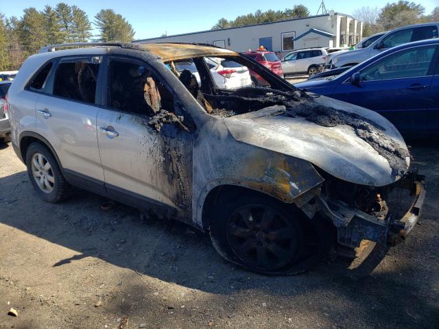 Photo 4 from auction – 2011 KIA SORENTO BA with VIN 5XYKTDA12BG181355