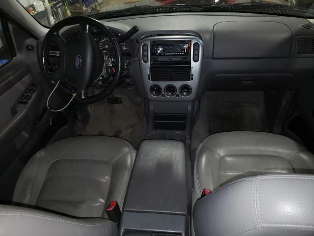 Photo 8 from auction – 2004 FORD EXPLORER X with VIN 1FMZU73K04ZA14477