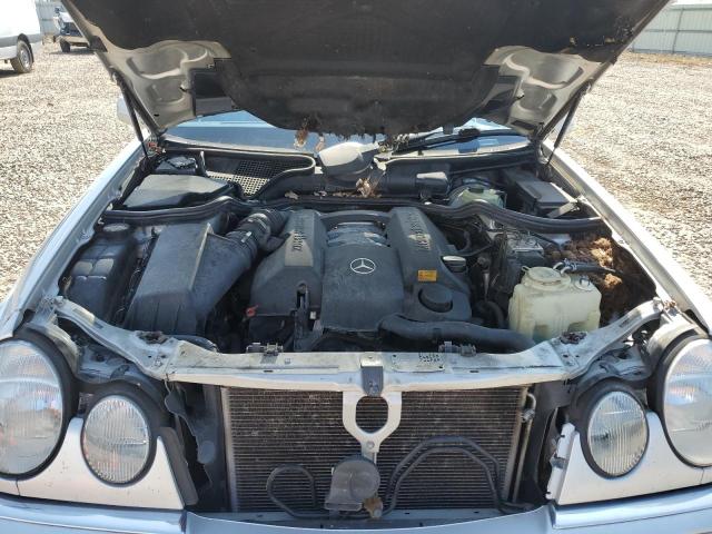 Photo 11 from auction – 1999 MERCEDES-BENZ E 320 with VIN WDBJF65H7XA756819