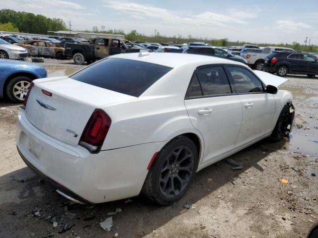 Photo 3 from auction – 2019 CHRYSLER 300 S with VIN 2C3CCABG3KH516053