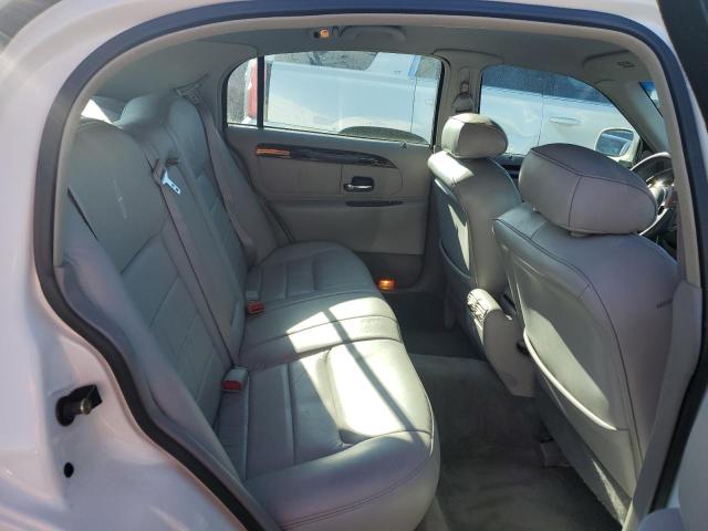 Photo 10 from auction – 2000 LINCOLN TOWN CAR E with VIN 1LNHM81W1YY908572