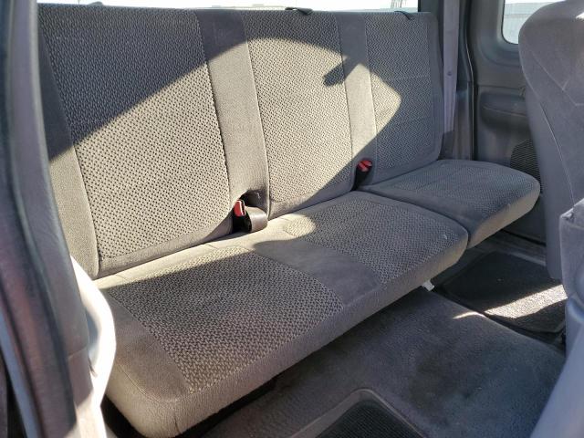 Photo 10 from auction – 2002 FORD F150 with VIN 1FTRX17W72NA31304