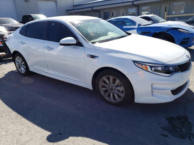 Photo 4 from auction – 2018 KIA OPTIMA LX with VIN 5XXGT4L35JG272952
