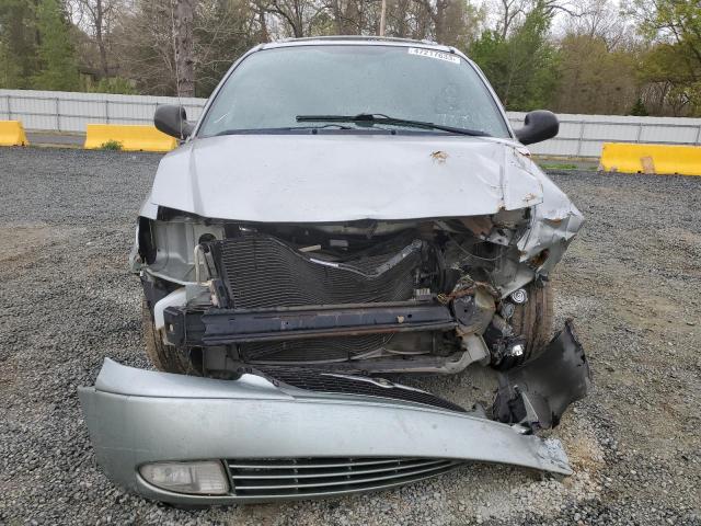 Photo 5 from auction – 2004 CHRYSLER TOWN & COU with VIN 2C8GP64LX4R531685