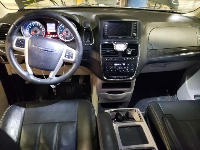 Photo 8 from auction – 2016 CHRYSLER TOWN & COU with VIN 2C4RC1CG5GR232784