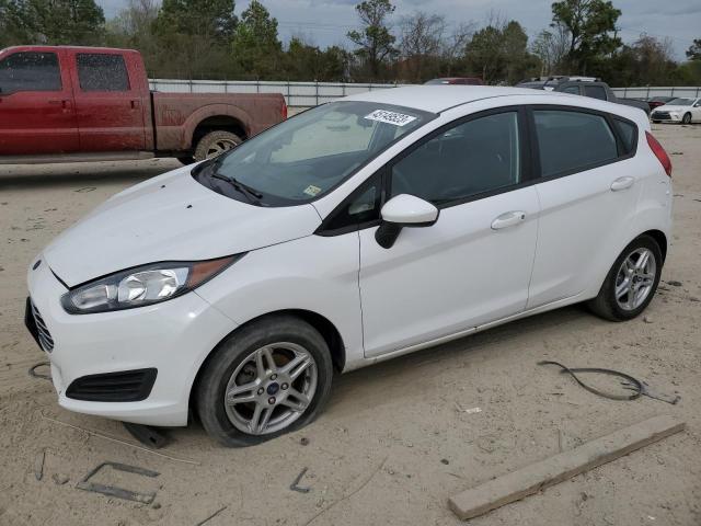 FORD FIESTA SE 2018 with VIN 3FADP4EJ8JM141666 - Photo from auction