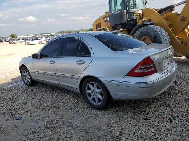 Photo 2 from auction – 2004 MERCEDES-BENZ C 320 with VIN WDBRF64J34F550354