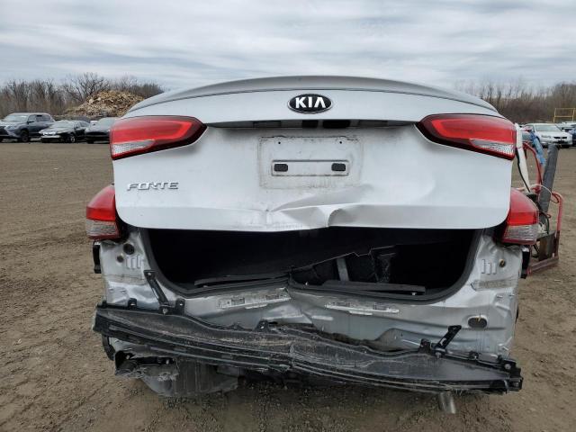 Photo 6 from auction – 2018 KIA FORTE LX with VIN 3KPFK4A74JE222847