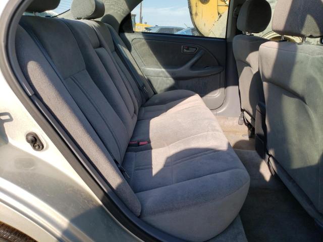 Photo 10 from auction – 2000 TOYOTA CAMRY CE with VIN 4T1BG22K9YU012582