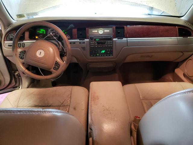 Photo 8 from auction – 2004 LINCOLN TOWN CAR E with VIN 1LNHM81W24Y680494