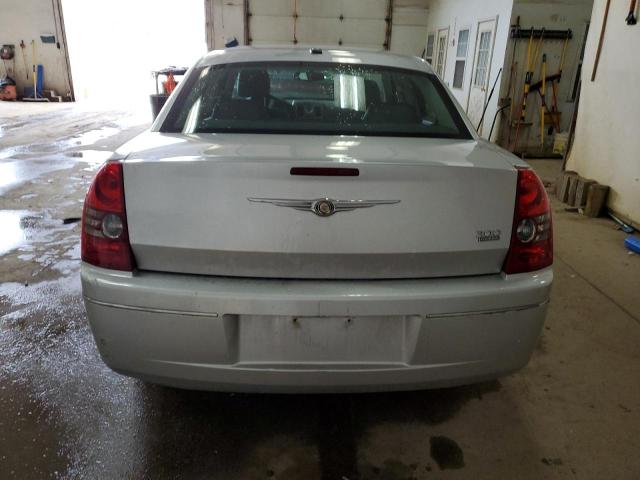Photo 6 from auction – 2010 CHRYSLER 300 TOURIN with VIN 2C3CA5CV7AH133919