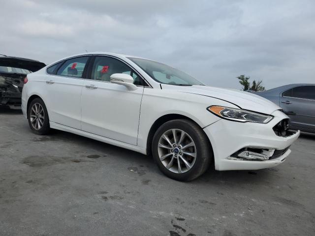 Photo 4 from auction – 2017 FORD FUSION SE with VIN 3FA6P0HD1HR114832