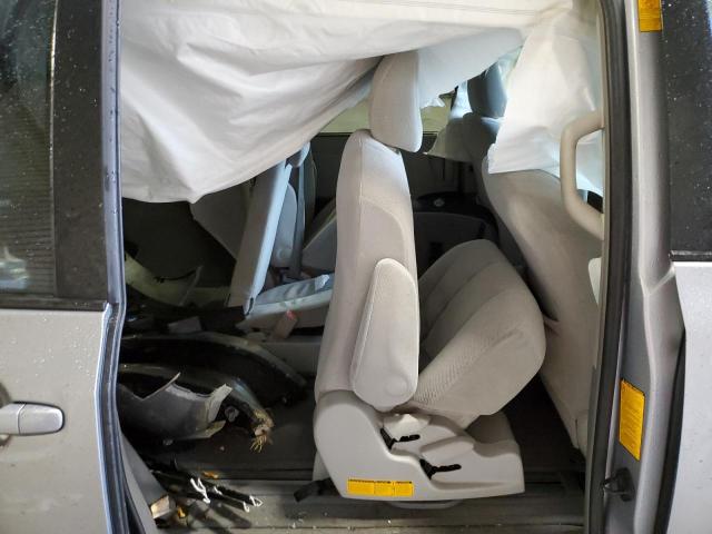 Photo 11 from auction – 2013 TOYOTA SIENNA LE with VIN 5TDKK3DC4DS279948