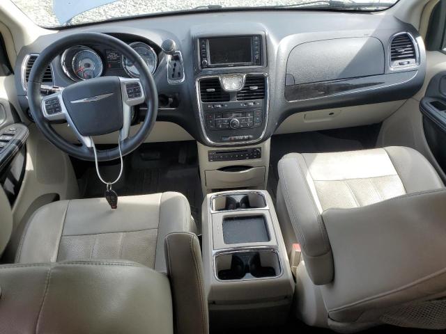 Photo 8 from auction – 2012 CHRYSLER TOWN & COU with VIN 2C4RC1CG1CR368839