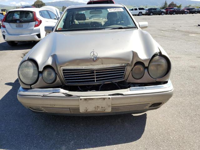 Photo 5 from auction – 1999 MERCEDES-BENZ E 320 with VIN WDBJF65H3XA859929