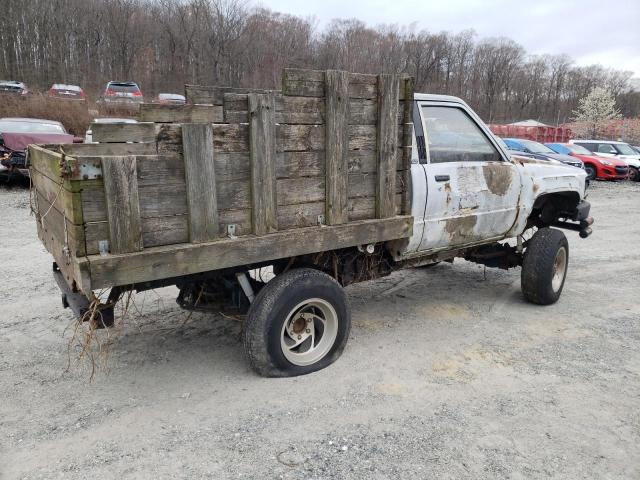 Photo 3 from auction – 1985 TOYOTA PICKUP RN6 with VIN JT4RN60R1F5044787