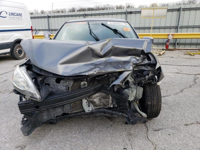 Photo 5 from auction – 2015 NISSAN SENTRA S with VIN 3N1AB7AP2FL692070