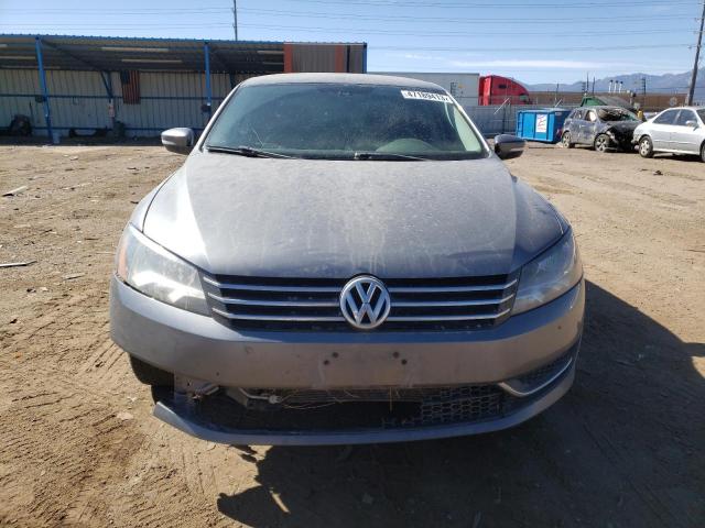 Photo 5 from auction – 2015 VOLKSWAGEN PASSAT S with VIN 1VWAT7A38FC043308