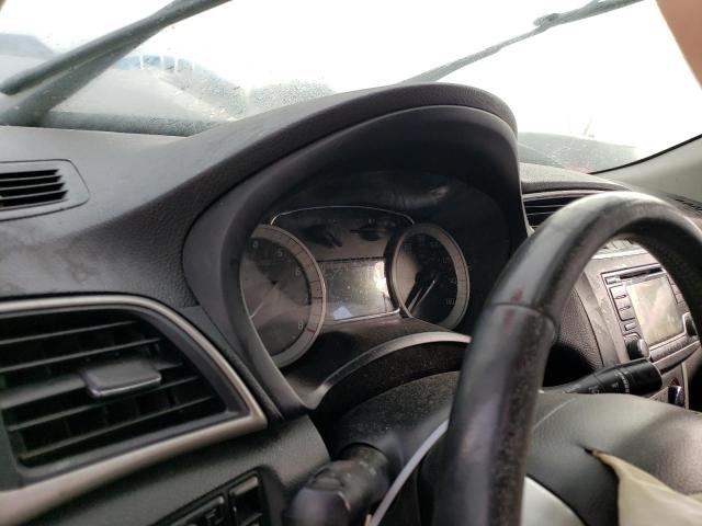 Photo 9 from auction – 2015 NISSAN SENTRA S with VIN 3N1AB7AP2FL692070