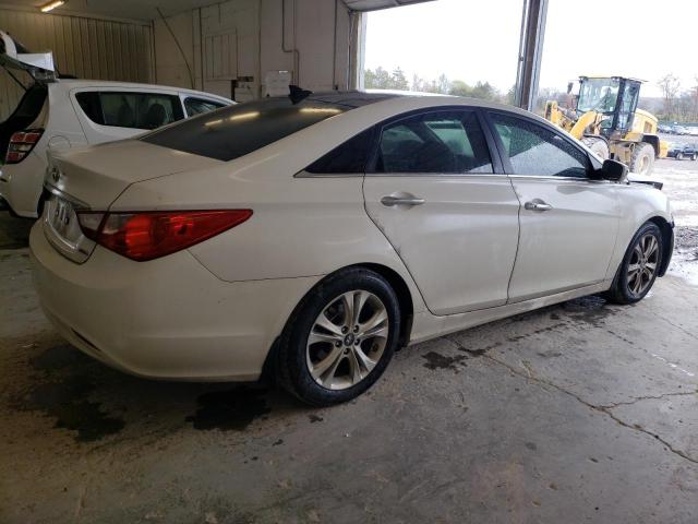 Photo 3 from auction – 2012 HYUNDAI SONATA SE with VIN 5NPEC4AC1CH426736
