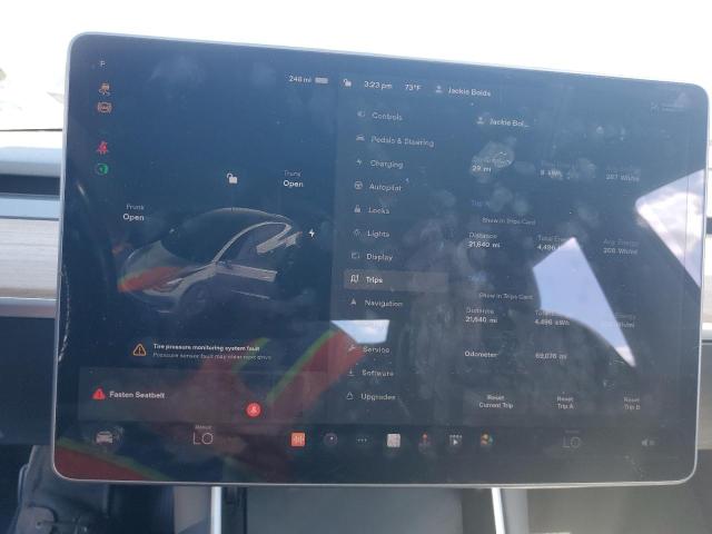 Photo 9 from auction – 2018 TESLA MODEL 3 with VIN 5YJ3E1EA8JF003995