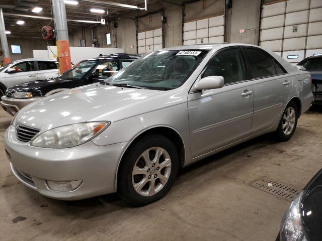 TOYOTA CAMRY 2005 with VIN 4T1BF30K25U088104 - Photo from auction