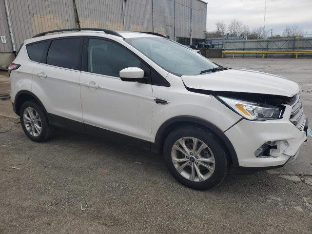 Photo 4 from auction – 2017 FORD ESCAPE SE with VIN 1FMCU0GD4HUD64884