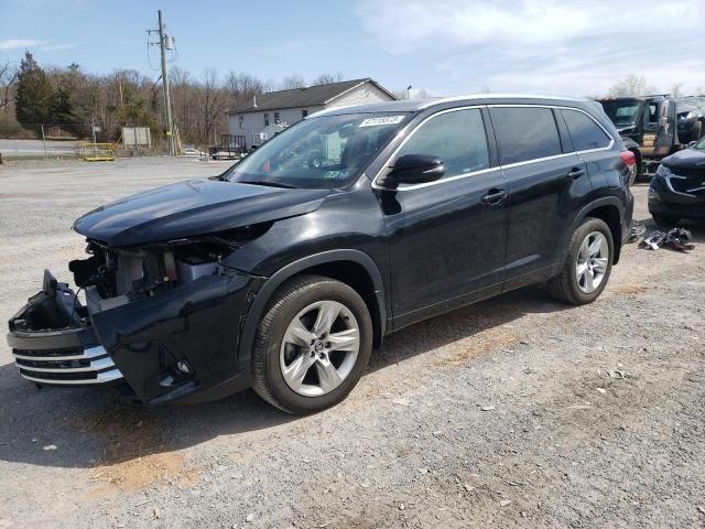 TOYOTA HIGHLANDER 2019 with VIN 5TDDZRFH7KS966046 - Photo from auction