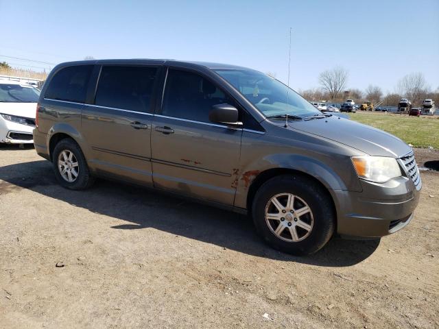 Photo 4 from auction – 2010 CHRYSLER TOWN & COU with VIN 2A4RR2D13AR365611