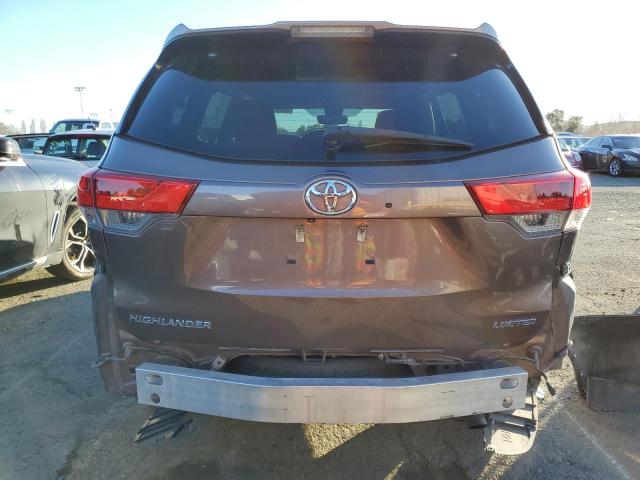 Photo 6 from auction – 2018 TOYOTA HIGHLANDER with VIN 5TDYZRFH1JS266717