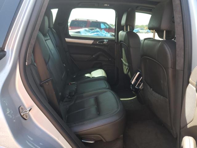 Photo 11 from auction – 2016 PORSCHE CAYENNE GT with VIN WP1AD2A21GLA72269