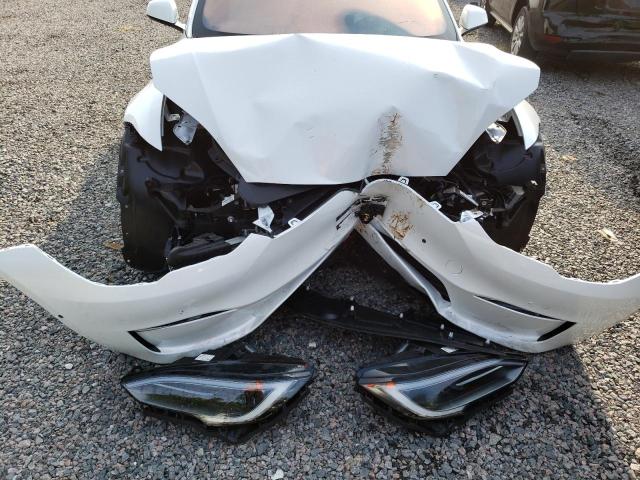 Photo 11 from auction – 2022 TESLA MODEL S with VIN 5YJSA1E52NF491552