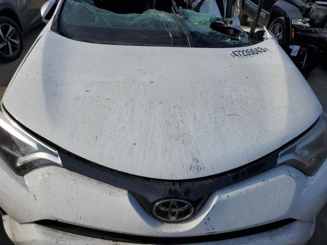 Photo 12 from auction – 2017 TOYOTA RAV4 SE with VIN 2T3NFREV0HW344092
