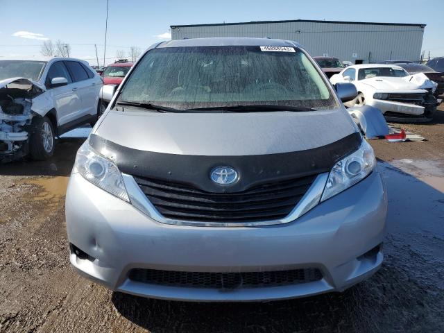 Photo 5 from auction – 2013 TOYOTA SIENNA LE with VIN 5TDKK3DC1DS343671