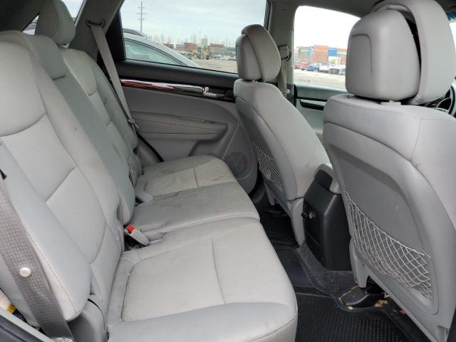 Photo 11 from auction – 2013 KIA SORENTO LX with VIN 5XYKT3A69DG366317