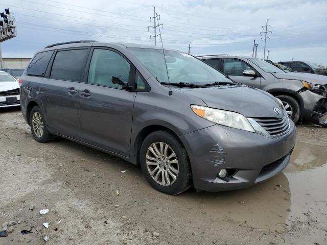 Photo 4 from auction – 2012 TOYOTA SIENNA XLE with VIN 5TDYK3DC0CS180651