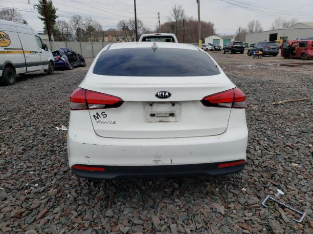 Photo 6 from auction – 2018 KIA FORTE LX with VIN 3KPFK4A70JE196232