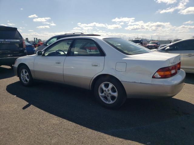 Photo 2 from auction – 1998 LEXUS ES 300 with VIN JT8BF28G3W0110407