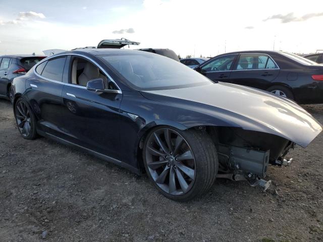 Photo 4 from auction – 2013 TESLA MODEL S with VIN 5YJSA1DP4DFP27586