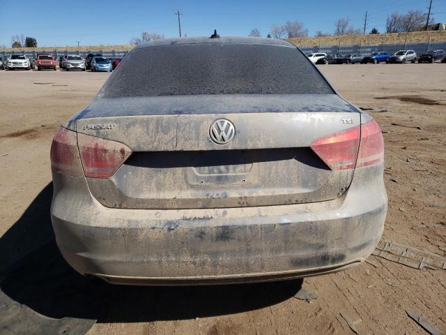 Photo 6 from auction – 2015 VOLKSWAGEN PASSAT S with VIN 1VWAT7A38FC043308