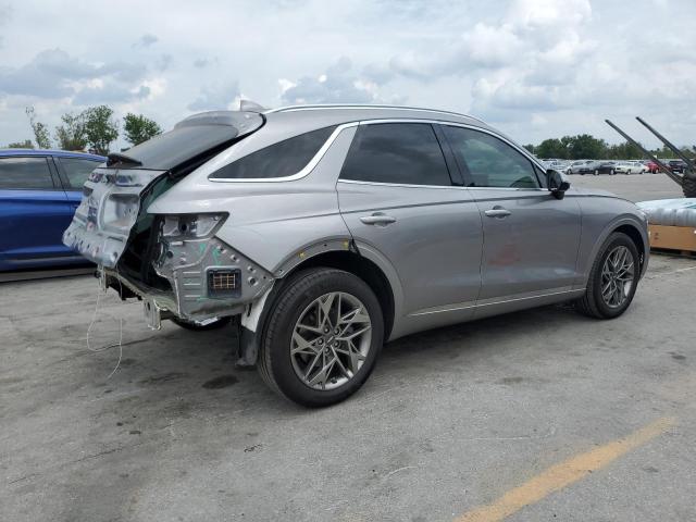 Photo 3 from auction – 2022 GENESIS GV70 BASE with VIN KMUMADTB4NU044857