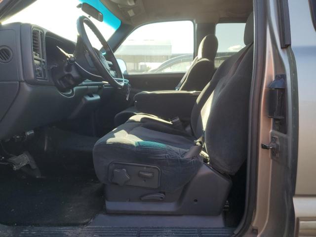 Photo 7 from auction – 2000 CHEVROLET SILVERADO with VIN 1GCEC19V8YZ270635