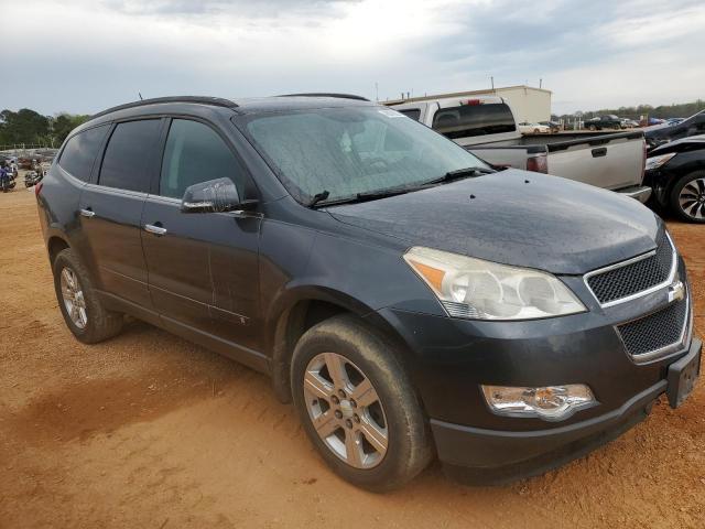 Photo 4 from auction – 2010 CHEVROLET TRAVERSE L with VIN 1GNLRFED3AS149937