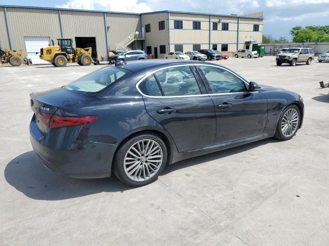 Photo 3 from auction – 2017 ALFA ROMEO GIULIA TI with VIN ZARFAECN4H7544702