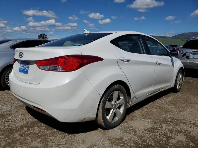 Photo 3 from auction – 2011 HYUNDAI ELANTRA GL with VIN 5NPDH4AE7BH018092