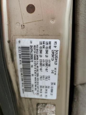 Photo 14 from auction – 2002 DODGE GRAND CARA with VIN 2B4GP54L52R658172
