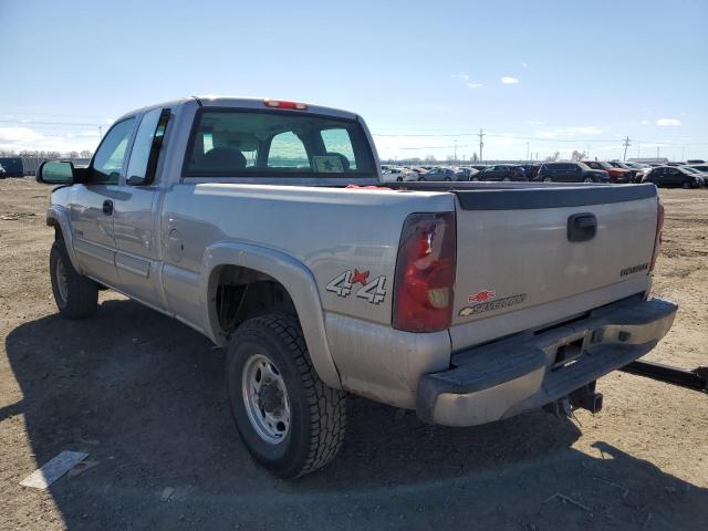 Photo 2 from auction – 2004 CHEVROLET SILVERADO with VIN 1GCHK29UX4E383730